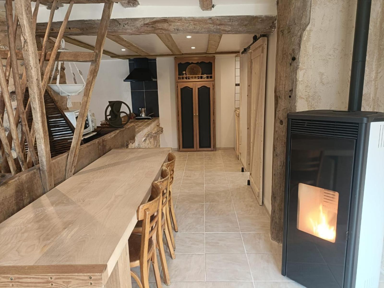 Ferienwohnung Le Pigeonnier Martel Exterior foto